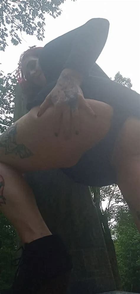 Fun Day At Grave Yard Nude Pics XHamster