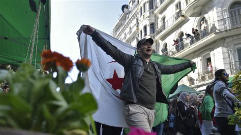 Thousands Of Algerian Students Gather For Fresh Anti Bouteflika Protests