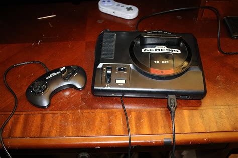 Sega Genesis with HDMI Output : SEGAGENESIS