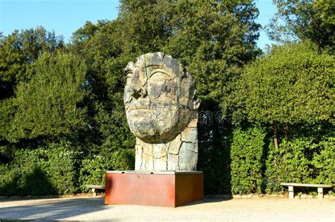 Tindaro Screpolato A Bronze Statue Of Igor Mitorai Boboli Gardens