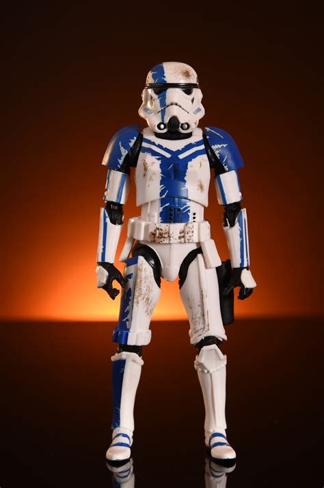 Hasbro: Star Wars Black Series Gaming Greats Stormtrooper Commander ...