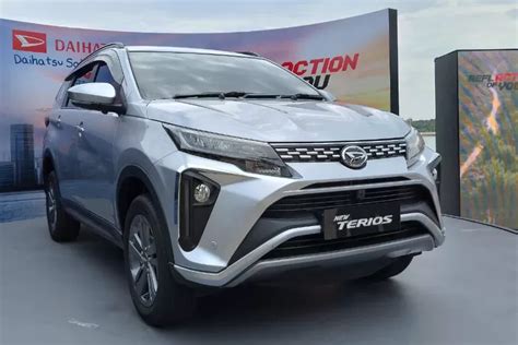 Jangan Salah Pilih Membandingkan New Terios Dan Toyota Rush