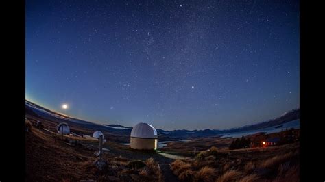 stargazing  earth  sky  lake tekapo  zealand youtube