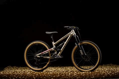 Commencal Launches Fresh New Bikes For 2020 Mountain Bikes Press