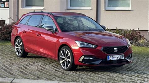 Test Seat Leon Sportstourer Tsi Poriadne Auto S Poriadnym