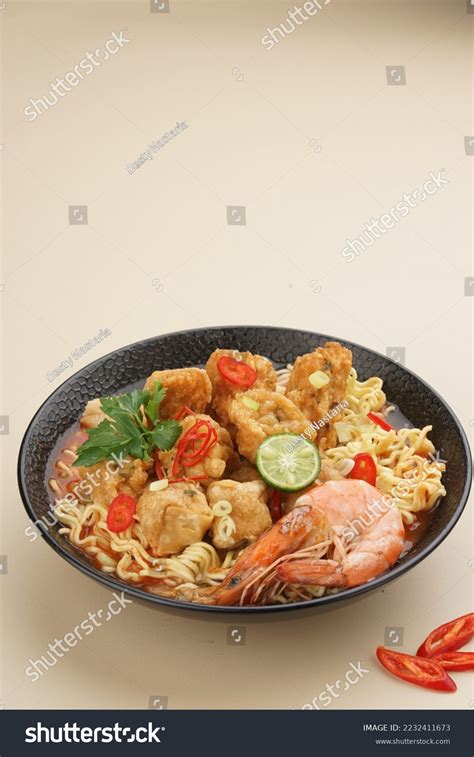 Mie Rebus Mi Rebus Mee Rebus Stock Photo 2232411673 | Shutterstock