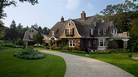 20 Different Exterior Designs of Country Homes | Home Design Lover