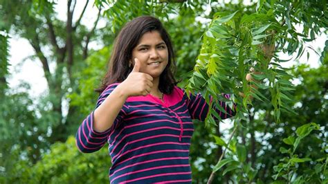 Neem Ke Patte Ke Fayde नीम के पत्ती के फायदे Neem Ke Fayde In Hindi Uses Of Neem Herzindagi