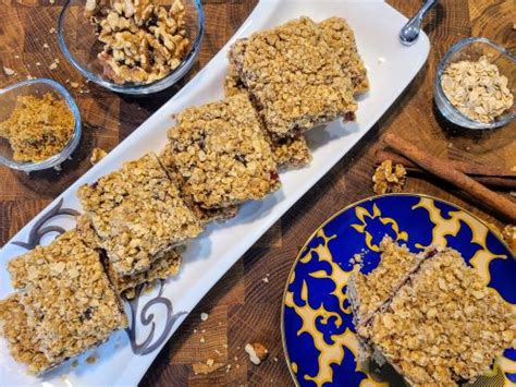 Easy Homemade Raspberry Granola Bars Man Meets Oven