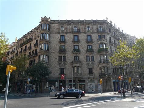 Gran Via De Corts Catalanes Carrer Villarroel Barcelona Pedro