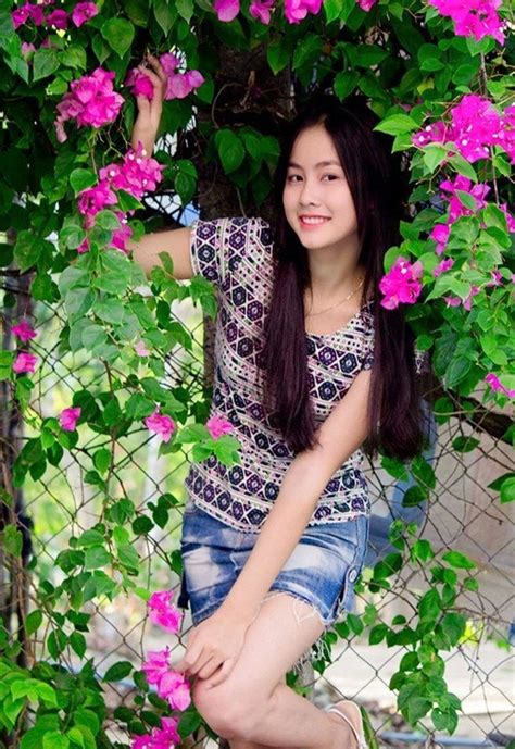 Vo Hông Ngoc Huê top 10 Hoa Hâu Viêt Nam lô Clip sex Hiển Link