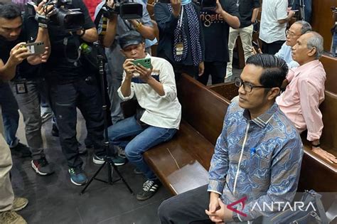 Febri Diansyah Terima Rp800 Juta Dan Rp3 1 M Saat Dampingi SYL Dkk