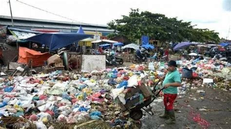 Sembarangan Buang Sampah Di Pekanbaru Didenda Rp Juta