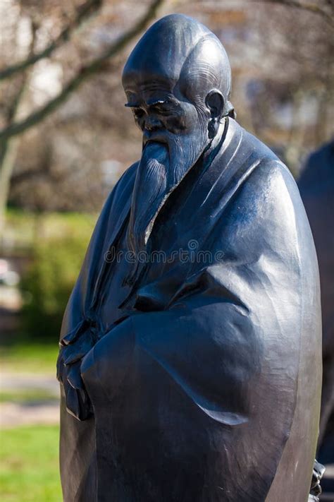 Laozi statue (Lao Tzu) stock image. Image of shrine, asia - 34797353