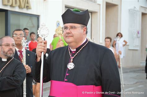 Pasión y Glorias de Conil El Padre Rafael Vez tomará posesión como