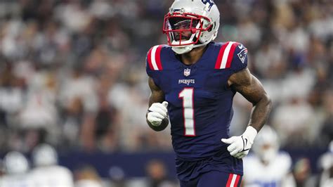 Wr Devante Parker Retires After Signing With Philadelphia Eagles Report Says