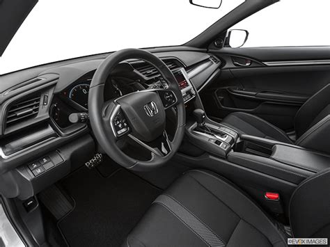 2020 Honda Civic Hatchback Reviews Price Specs Photos And Trims Driving Ca