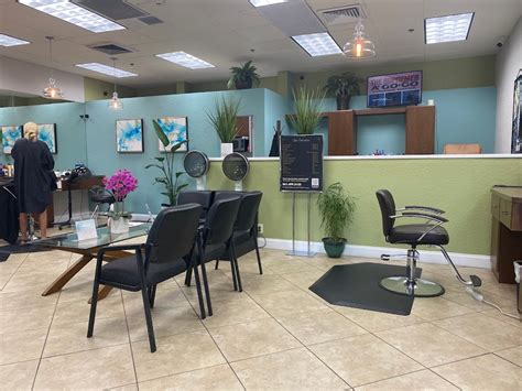 Kings And Queens Hair Salon And Barbershop Delray Beach In Kings Point