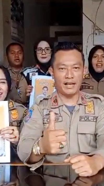 Belasan Satpol Pp Garut Dukung Gibran Langgar Aturan Pemilu Tak Bisa