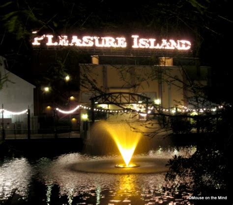 Pleasure Island | the disney food blog