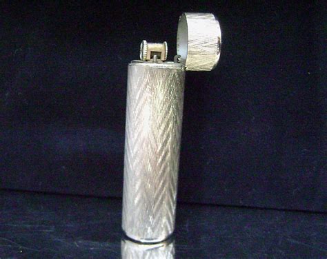 Vintage Fisher Silver Tone Round Lighter Art Deco Style Pocket