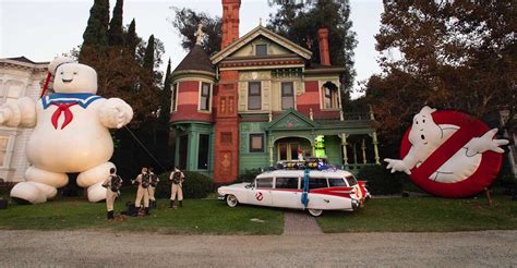 Check Out Freeform S Incredible Ghostbusters Halloween Display