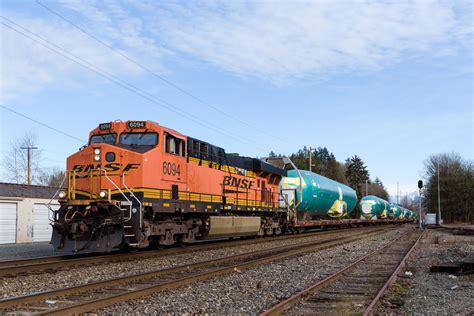 Why Are 737 Fuselages Delivered To The Boeing Factory On Trains