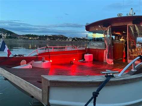 Croisière fluviale sur le Rhône à la journée bateau/vélo avec les