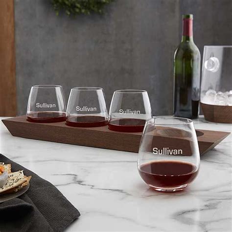 Engraved Set Of 4 Stemless Wine Glasses Tray Magnus Red Wine