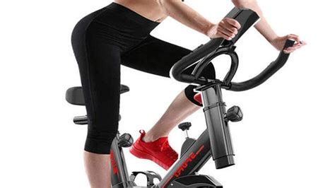 Bicicletas estáticas perfectas para entrenar en casa y conseguir una