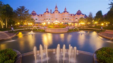 Wallpaper Disneyland Hotel, Paris, France, Europe, fountain, 4k ...