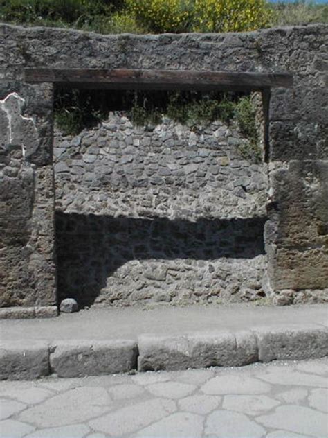 III 1 4 Pompeii May 2005 Entrance Doorway Partly Excavated