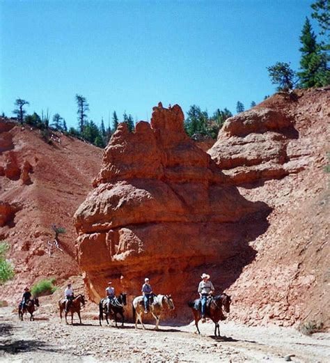 Horseback riding Bryce Canyon | Horse Riding Bryce Canyon