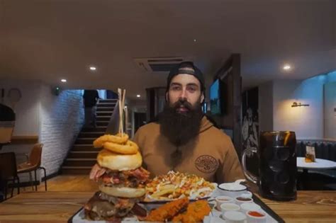 Beard Meats Food tries Manchester burger challenge nobody has ever ...