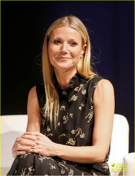 Gwyneth Paltrow Says Coldplays Music Helped Her Cope With Her Dads