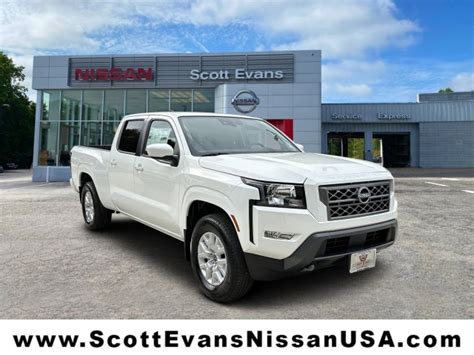 New 2024 Nissan Frontier SV Crew Cab Pickup In Carrollton 24073