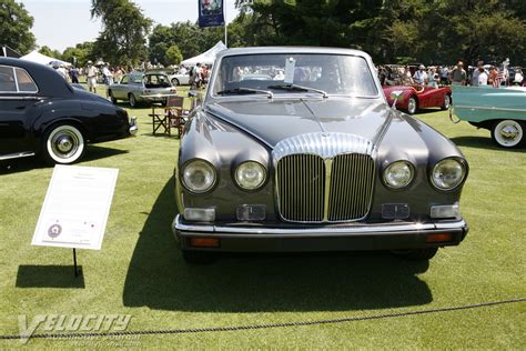 1974 Daimler DS420 Limousine Pictures