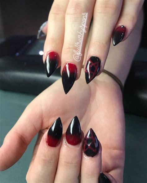 Vampire Nails