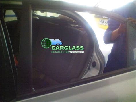 CARGLASS BOGOTÁ LTDA Vidrios para Autos