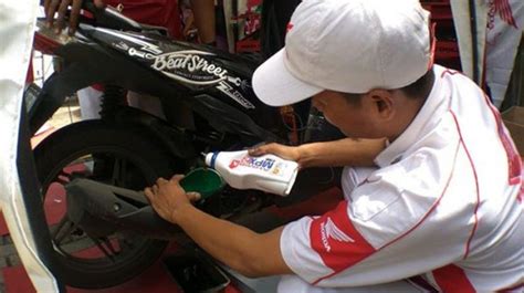 45 Oli Motor Matic Terbaik 2024 Motor Injeksi Perjalanan Jauh