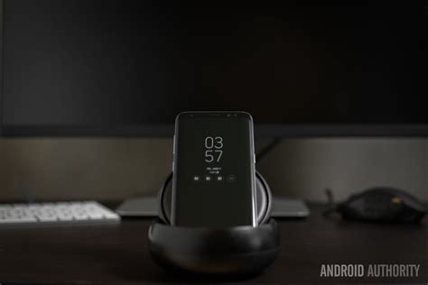 Samsung DeX Pad leaked, expected to arrive with the Galaxy S9