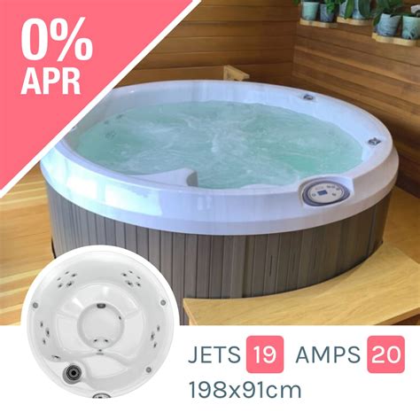 Jacuzzi Hot Tubs Oyster Pools