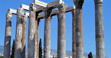 Temple of Olympian Zeus Description in Athens, Greece - Encircle Photos