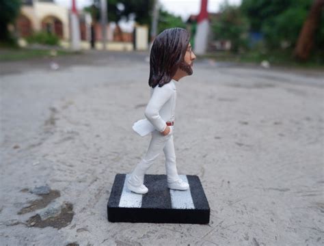 John Lennon Mini Figure Miniature Sculpture Epoxy Clay Figurine