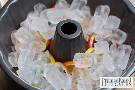 Mardi Gras Ice Ring