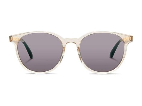 Best Sunglasses For Women In Summer 2022 From Ray Ban Gucci Prada The Hollywood Reporter