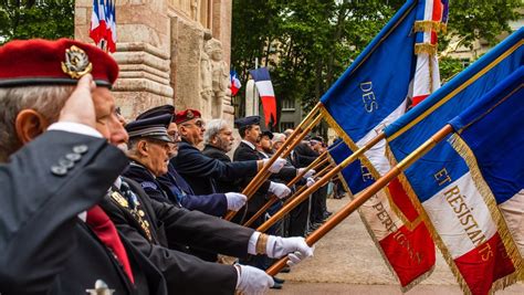 Perpignan commémoration de l armistice un 8 Mai dans la solennité