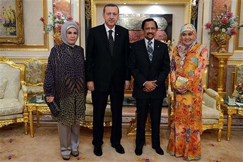 Turkish Premier Meets Sultan Of Brunei