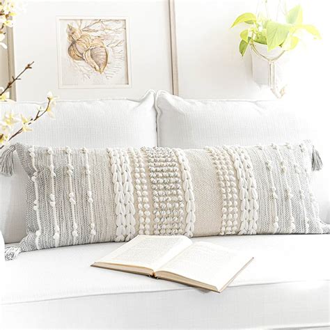 Discover 132+ decorative lumbar throw pillows - seven.edu.vn