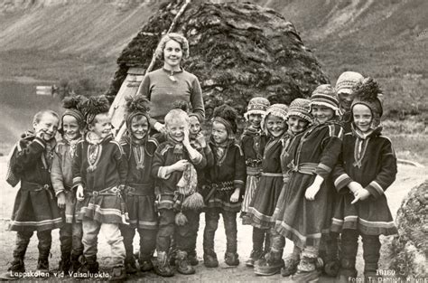 Rare photos of indigenous Sámi people of Nordic Europe depict their ancient and traditional way ...